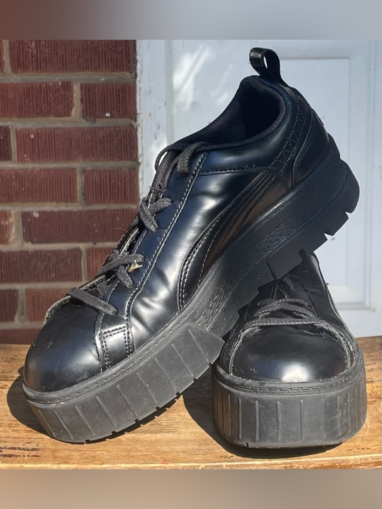 Puma Shoes - Puma Carina Platform Sneakers Black Leather Women’s 9.5 Chunky